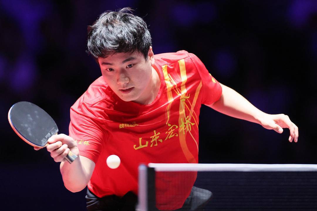 均按国家及, 六的梁靖崑 均按国家及, 六的梁靖崑