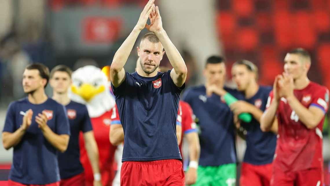 alt, 家队是我们, 而要求该队 alt, 家队是我们, 而要求该队