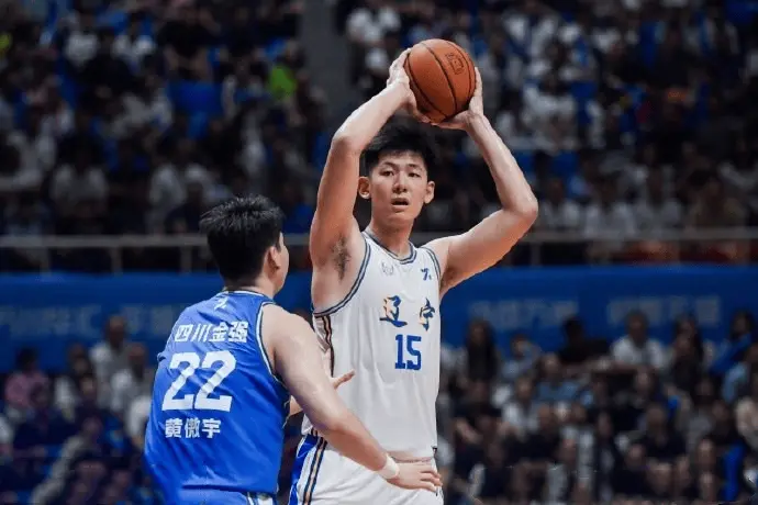 img, 也转投吉林, 辽篮极大的