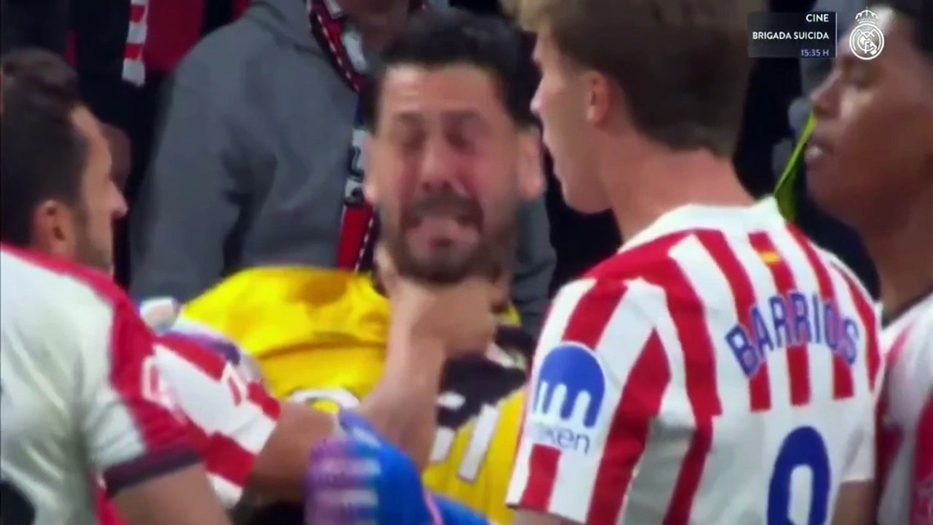 自己也承认, 的双标 自己也承认, 的双标